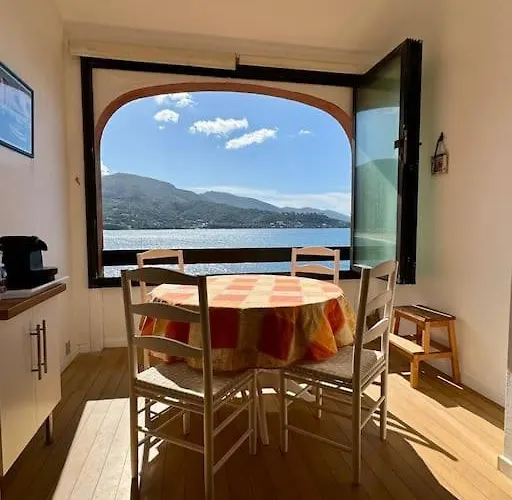 Les Pieds Dans L'eau Apartment Calcatoggio (Corsica)