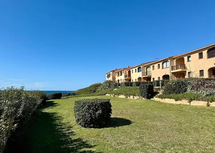 Les Pieds Dans L'eau Apartment Calcatoggio (Corsica)
