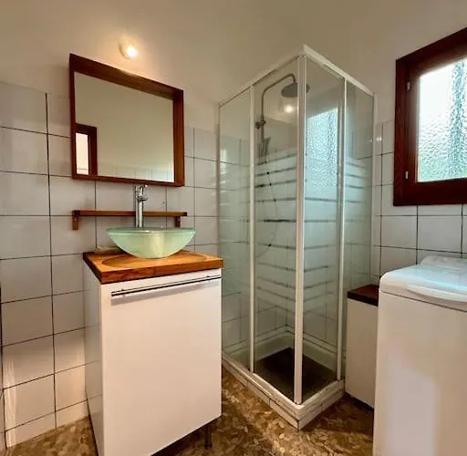 Les Pieds Dans L'eau * Calcatoggio (Corsica)